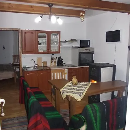 Grandma's Corner 拉兹洛格
